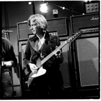 Gibson Presents 'Eric Clapton 1964 Firebird I' Photo