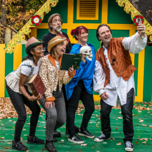 THE COMPLETE WORKS OF WILLIAM SHAKESPEARE (ABRIDGED) [REVISED] [AGAIN] to Open at Bir Photo