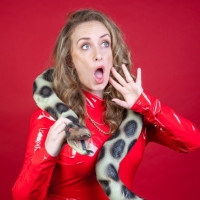 Edinburgh 2022: Review: JULIE JAY: OOPS, THIS IS TOXIC, Gilded Balloon Photo