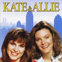 VIDEO: Watch a KATE & ALLIE Reunion on Stars in the House- Live at 8pm! Photo