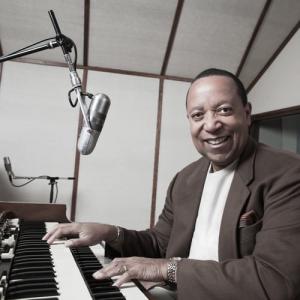 Photos: Vel Lewis & Marion Meadows Release SMOOVEE Single Photo