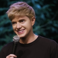 VIDEO: First Look at Mae Martin's SAP Comedy Special on Netflix Video