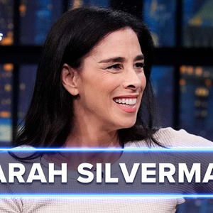 Video: Sarah Silverman Looks Back on Early Theater Experiences on LATE NIGHT WITH SETH MEYERS