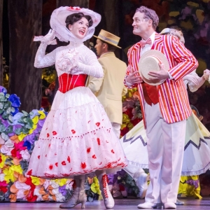 Review: MARY POPPINS at The 5th Avenue Theatre Photo