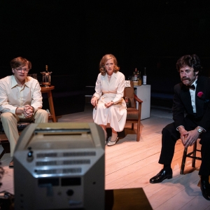 Review: IN PRAISE OF LOVE, Orange Tree Theatre Photo