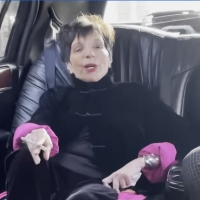 VIDEO: Liza Minnelli Sings '(There's Gonna Be) A Great Day' on Her Way to the Oscars Photo