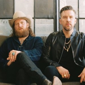 Brothers Osborne Share New Song 'Goodbye's Kickin' In' Photo