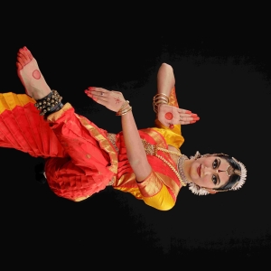 Geeta Chandran Brings Kavya Navani's Arangetram in the Presence of Kapil Mishra and R