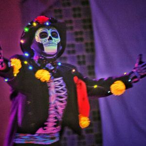 Guadalupe Cultural Arts Center to Host Dia De Los Muertos Celebration Photo