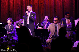 Photos: Bryce Edwards & Mike Davis Are a 'Hot Combination' at Birdland Photo