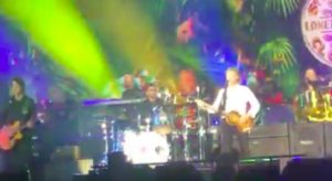 VIDEO: Paul McCartney Brings Ringo Starr on Stage During Concert in LA 