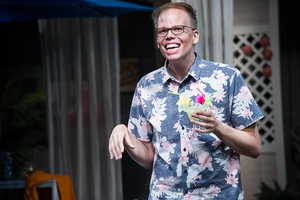 Review: BRIGHT COLORS AND BOLD PATTERNS at Studio Theatre Image