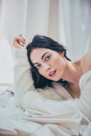Emily Weisband Opens Up On Vulnerable New Song NAKED Image