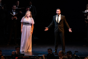 Review: Mostly Mozart's MAGIC FLUTE versus Teatro Nuovo's STRANIERA, Ingenuity Outdoes Purism 