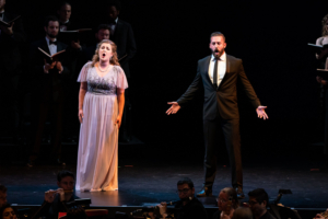 Review: Mostly Mozart's MAGIC FLUTE versus Teatro Nuovo's STRANIERA, Ingenuity Outdoes Purism Image