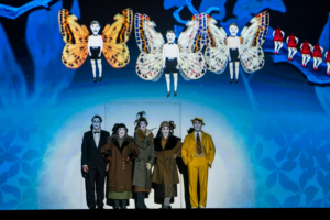 Review: Mostly Mozart's MAGIC FLUTE versus Teatro Nuovo's STRANIERA, Ingenuity Outdoes Purism 
