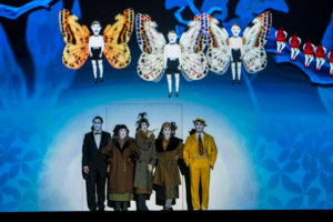 Review: Mostly Mozart's MAGIC FLUTE versus Teatro Nuovo's STRANIERA, Ingenuity Outdoes Purism Image