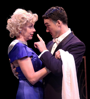 Review: PRIVATE LIVES Proudly Preens at Main Street Theater 