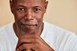 Keenen Ivory Wayans Signs On as Showrunner for THE LAST O.G. 