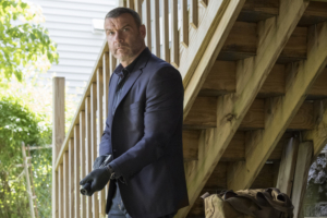 RAY DONOVAN Returns to Showtime on November 17 Image