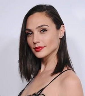 Gal Gadot to Star in New Showtime Limited Series 