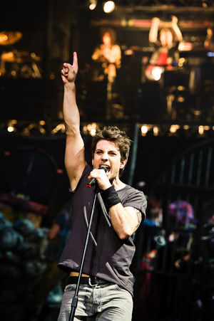 North American Tour Of Queen-Inspired Rock Musical WE WILL ROCK YOU Set To Launch September 3rd Image