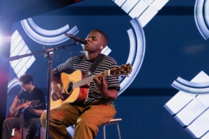 Daniel Caesar Performs Live in London As Part of Apple Music's Up Next Live 