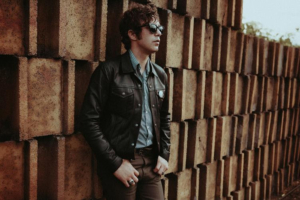 Jeremy Ivey Shares 'Greyhound' Feat. Margo Price Image