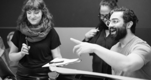 Interview: Lennie Watts' SINGNASIUM Molds Cabaret Singers Image