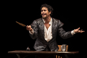Review: Get Thee to SOMETHING ROTTEN! at Marriott Theatre Image