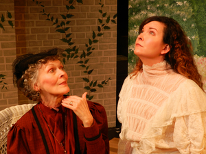 Review: THE IMPORTANCE OF BEING EARNEST at First Presbyterian Theater  Image