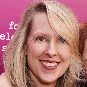 Interview: Debra Whitfield Talks TECH SUPPORT at 59E59 Image