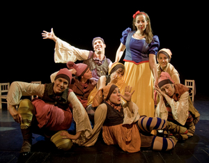 SNOW WHITE AND THE SEVEN DWARVES to Play at Theater Flamenco 