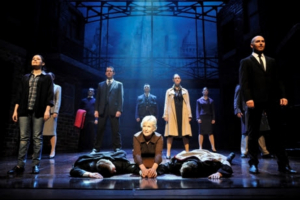 BLOOD BROTHERS Returns to Birmingham Hippodrome 