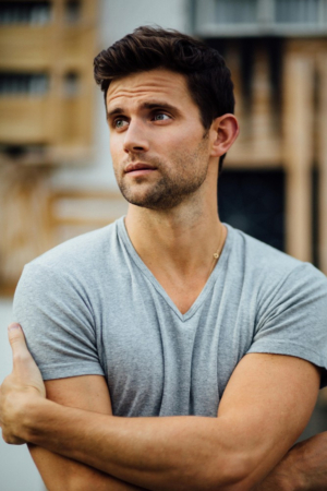 Kyle Dean Massey Returns to 54 Below Next Week Image