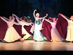 Review: FROZEN JR Sparkles at BELMONT THEATRE 