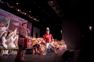 Review: March to see THE MUSIC MAN at SERVANT STAGE Image