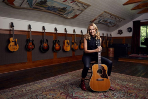 Sheryl Crow and Gibson Team Up for New Guitar Image