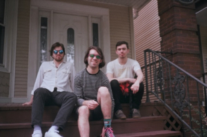 New Jersey Indierock Trio Joy Cleaner Debut New Track 'Pink Lite'  Image