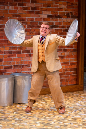 Review: ONE MAN, TWO GUVNORS, Nuffield Southampton Theatres 