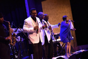 Top Shelf Classics to Perform Tribute to Aretha Franklin and Gladys Knight 