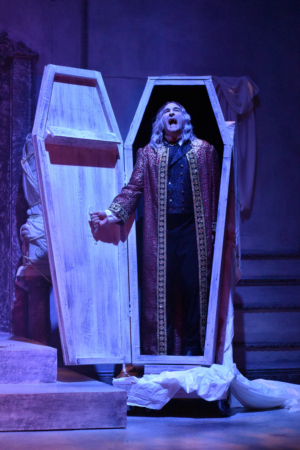 Review: DRACULA at Chesapeake Shakespeare Company 