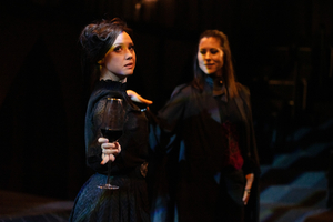 Review: DRACULA at Theatre Three Image