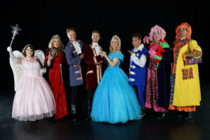 Worthing Theatres Whisks Audiences Away to the Ball with CINDERELLA: THE PANTOMIME 