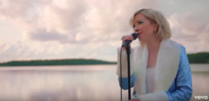 Carly Rae Jepsen Release New Video for 'The Sound' Image