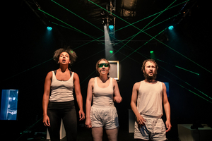 Review: ART HEIST, New Diorama Theatre Image