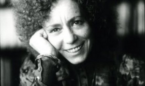 El teatro mexicano está en deuda con Esther Seligson Image