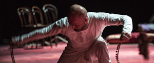 Review: XENOS at Grand Théâtre Image