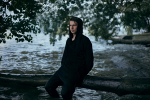 Vonavi Shares Music Video for 'Regrow,' Featuring Actor Dylan Cheek Image