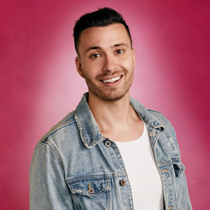 Feature: YOUTUBER RUTGER VINK GAAT HET THEATER IN at Tour Image